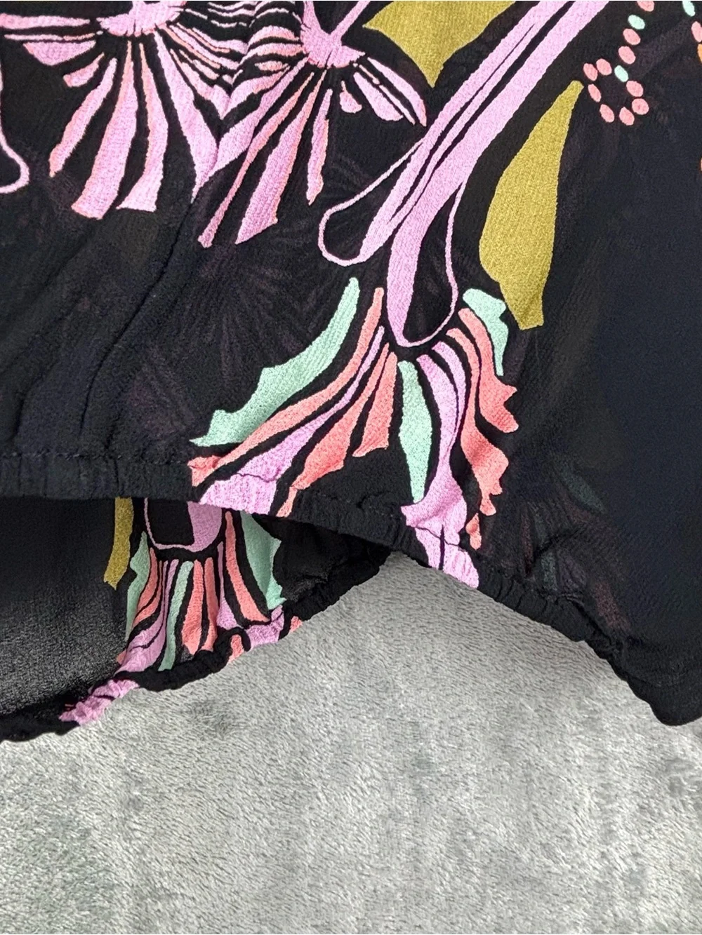 Free People Top Womens XS‎ Black Beneath the Sea